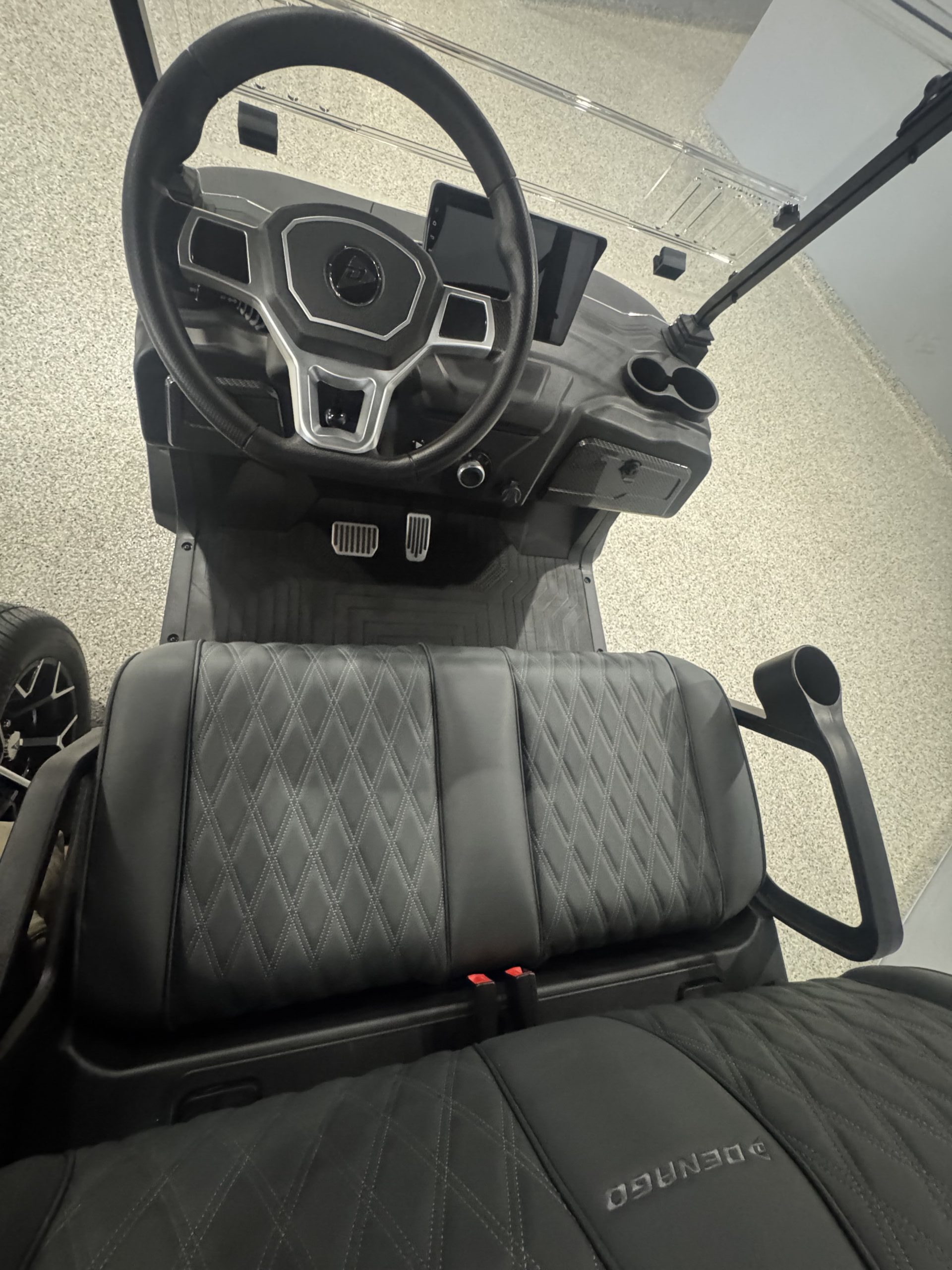 
								2026 Denago EV Nomad XL full									