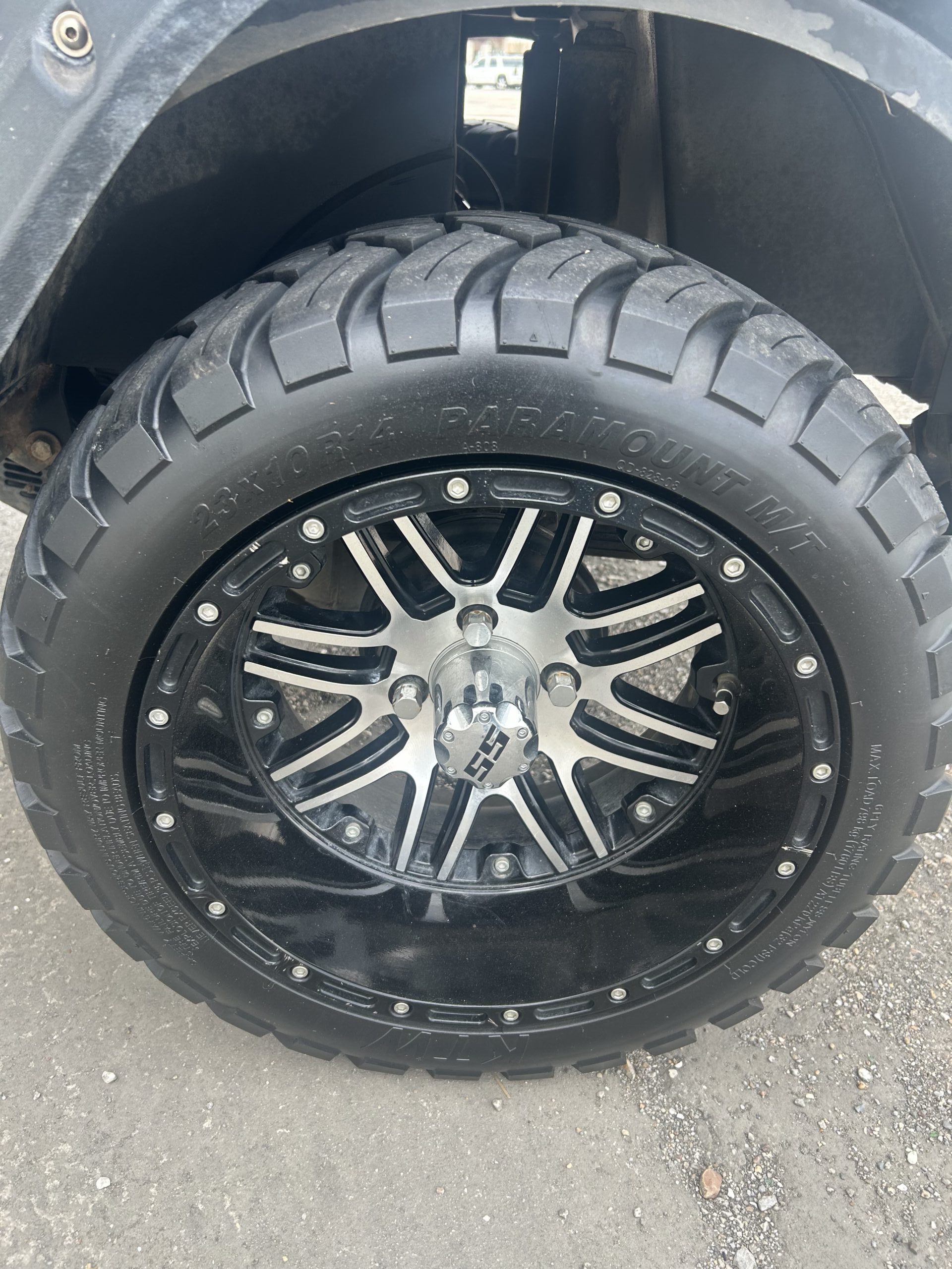 2019 E-Z-GO Express 4 Gas (lifted)