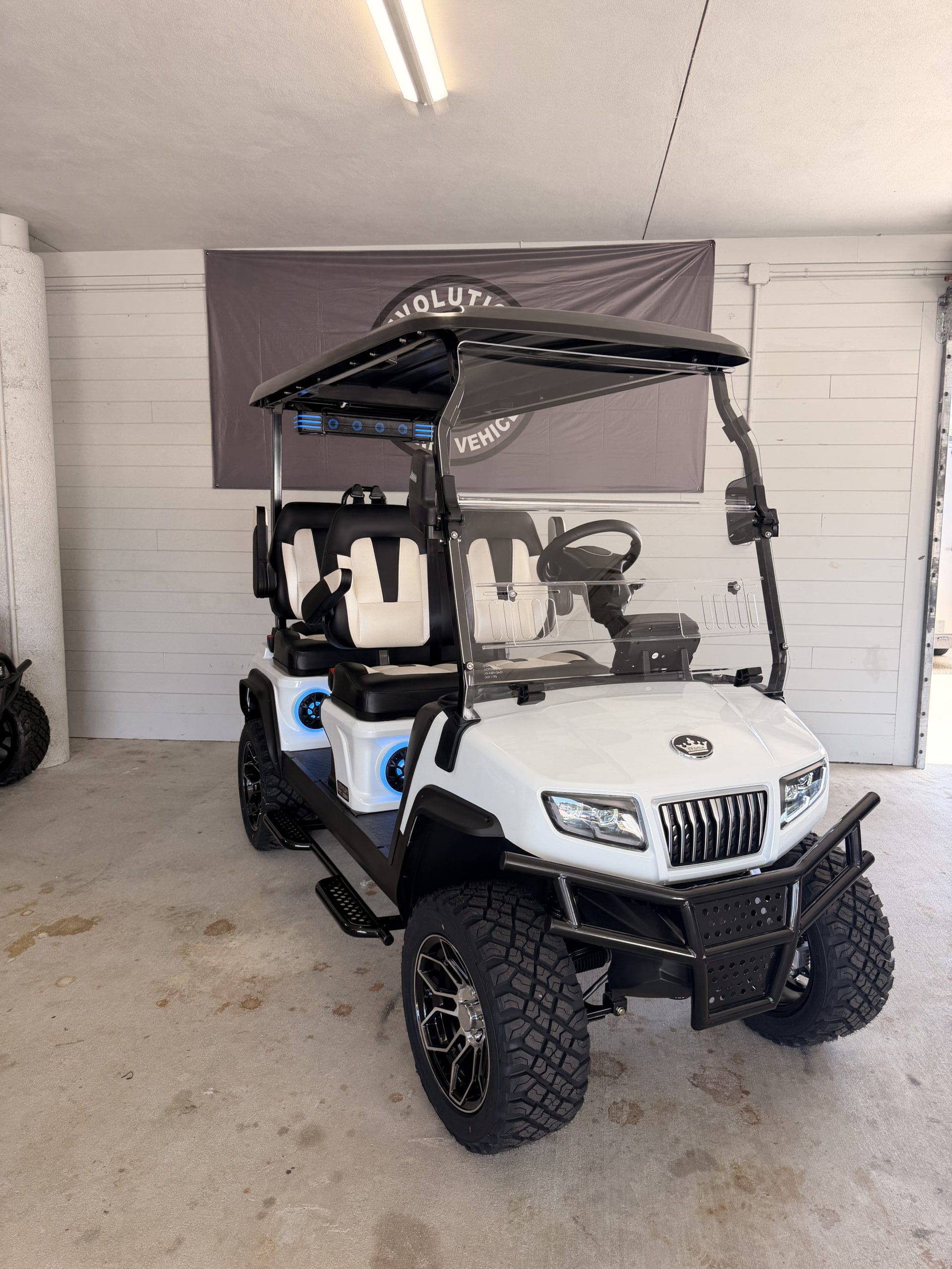 2027 Evolution D5 Maverick 4 Plus