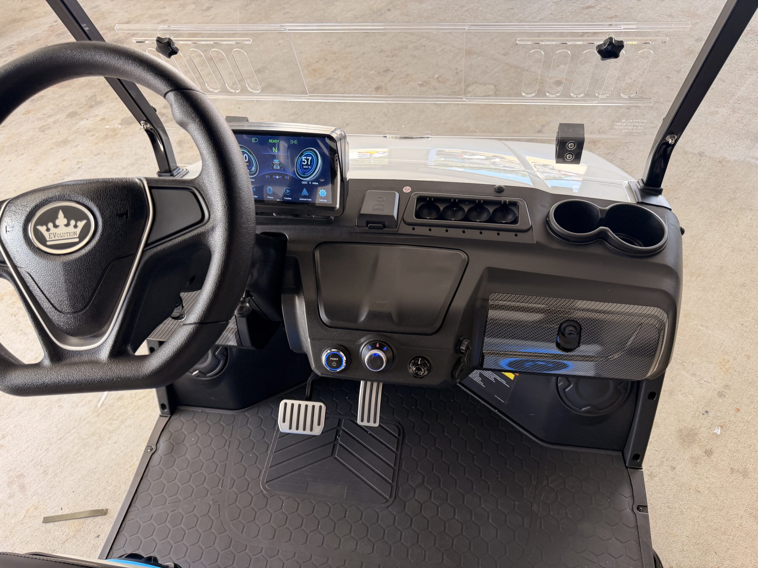 2027 Evolution D5 Maverick 4 Plus