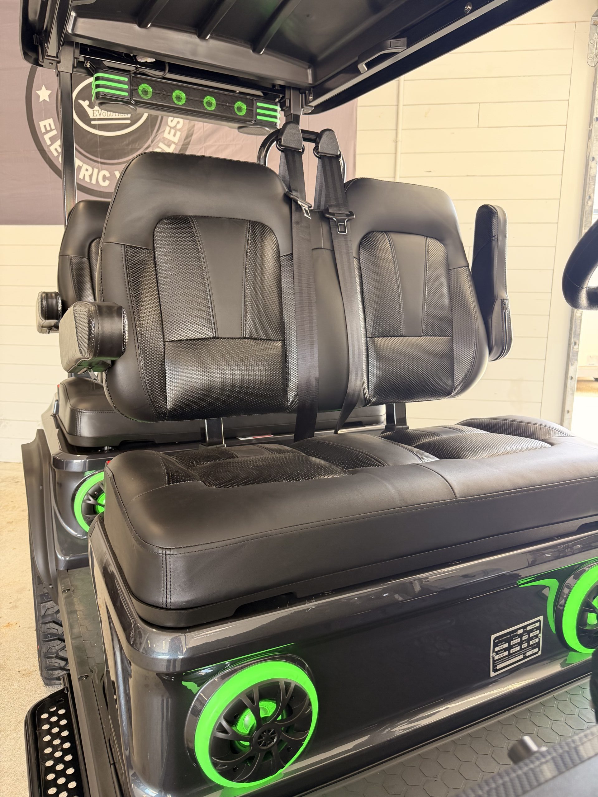 2027 Evolution D5 Maverick 4 Plus